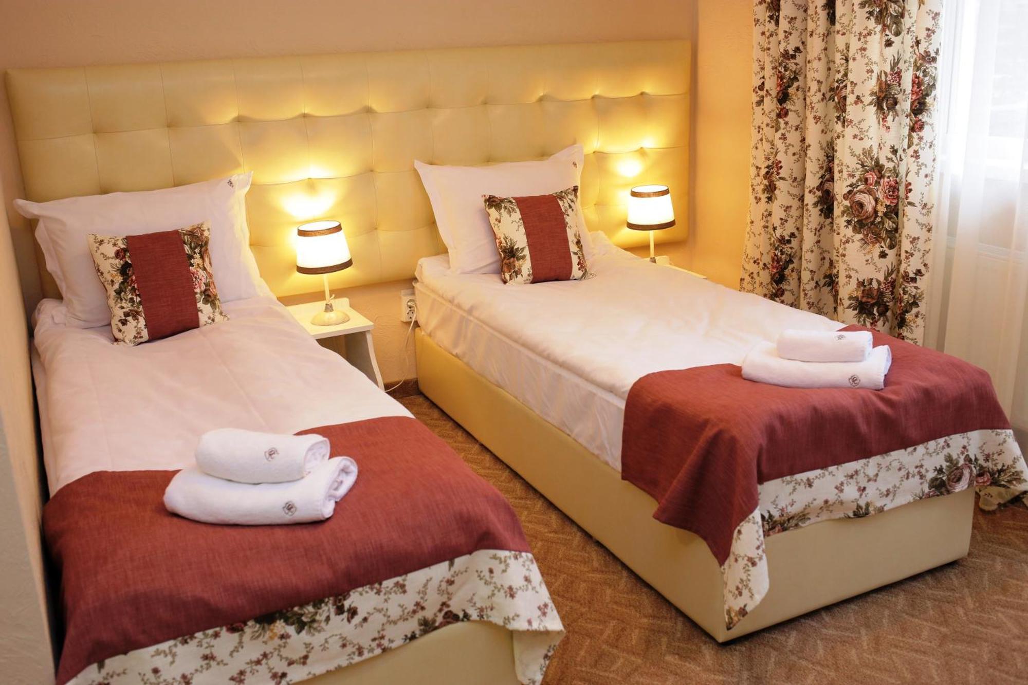 Hotel&Restaurant Premium Club 야렘체 객실 사진