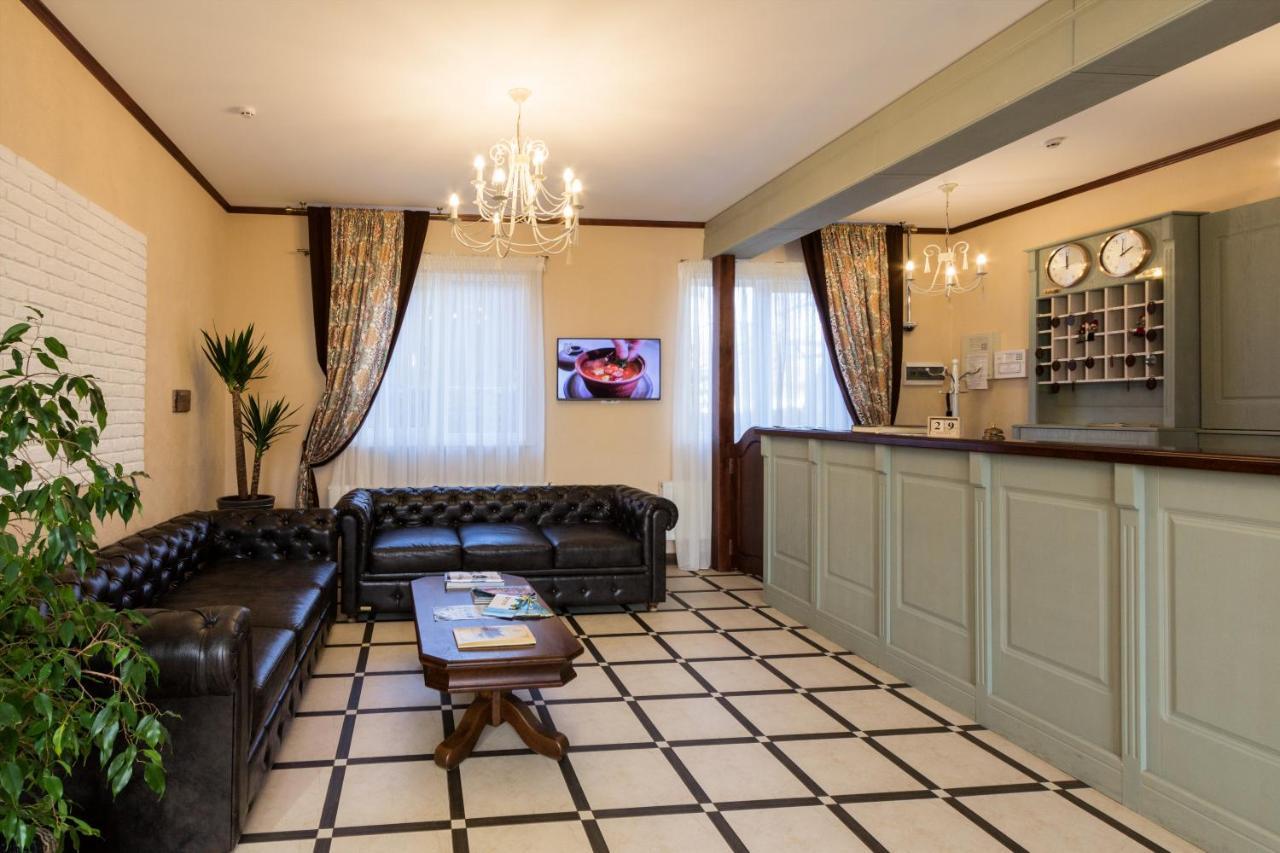 Hotel&Restaurant Premium Club 야렘체 외부 사진